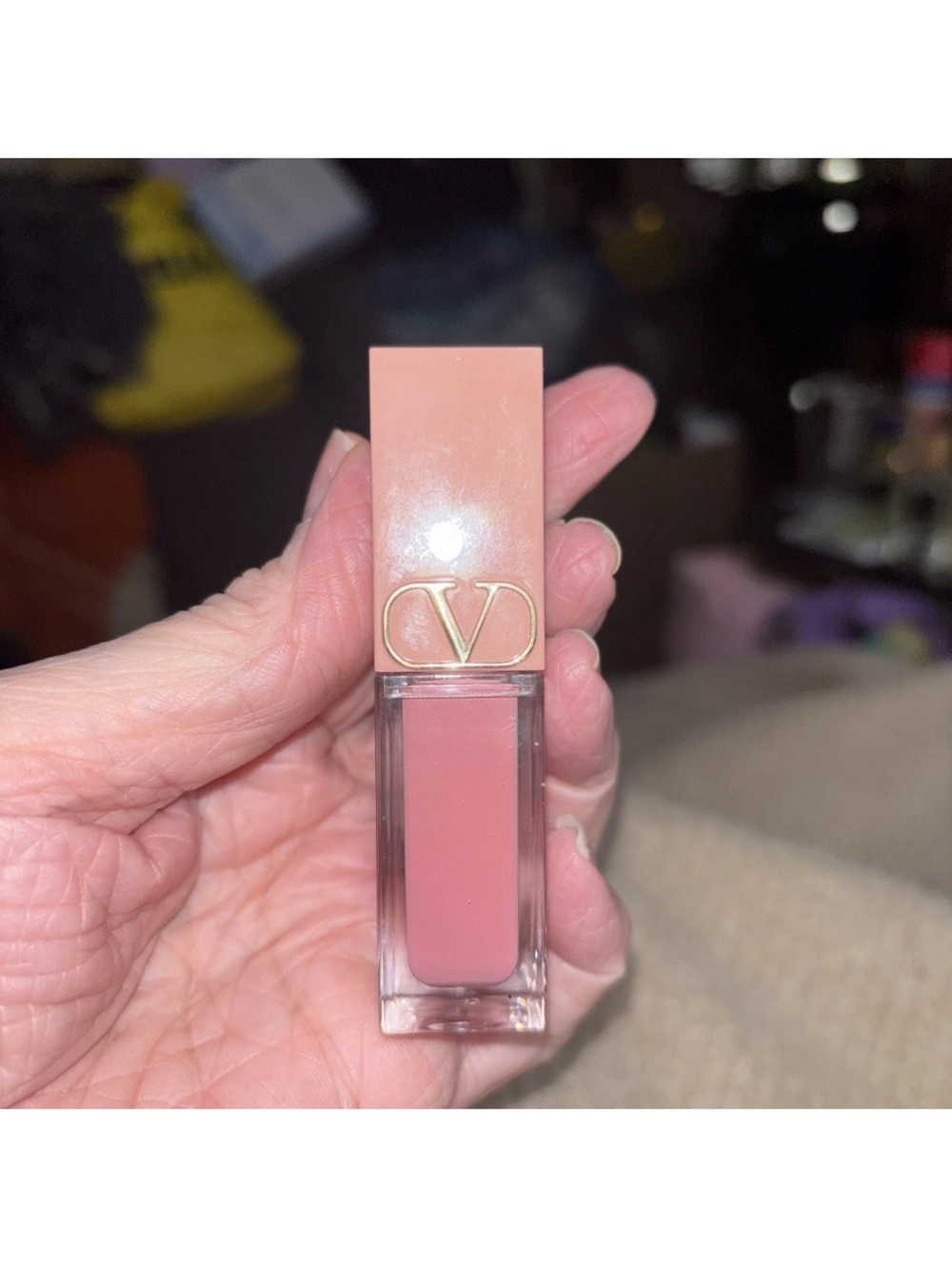 Valentino Liquirosso   Liquid Matte Lipstick - Dusty Rose Shade 109R.  New!